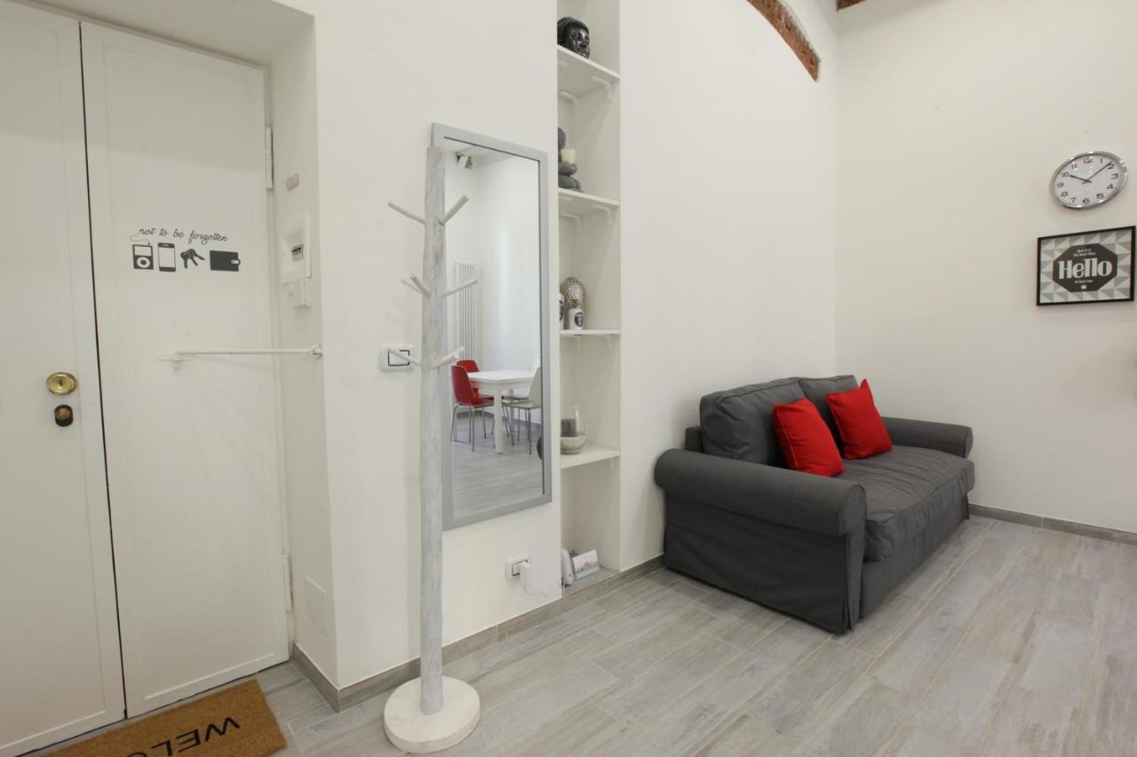 Amazing Apartment In City Center With Balcony Milán Exterior foto