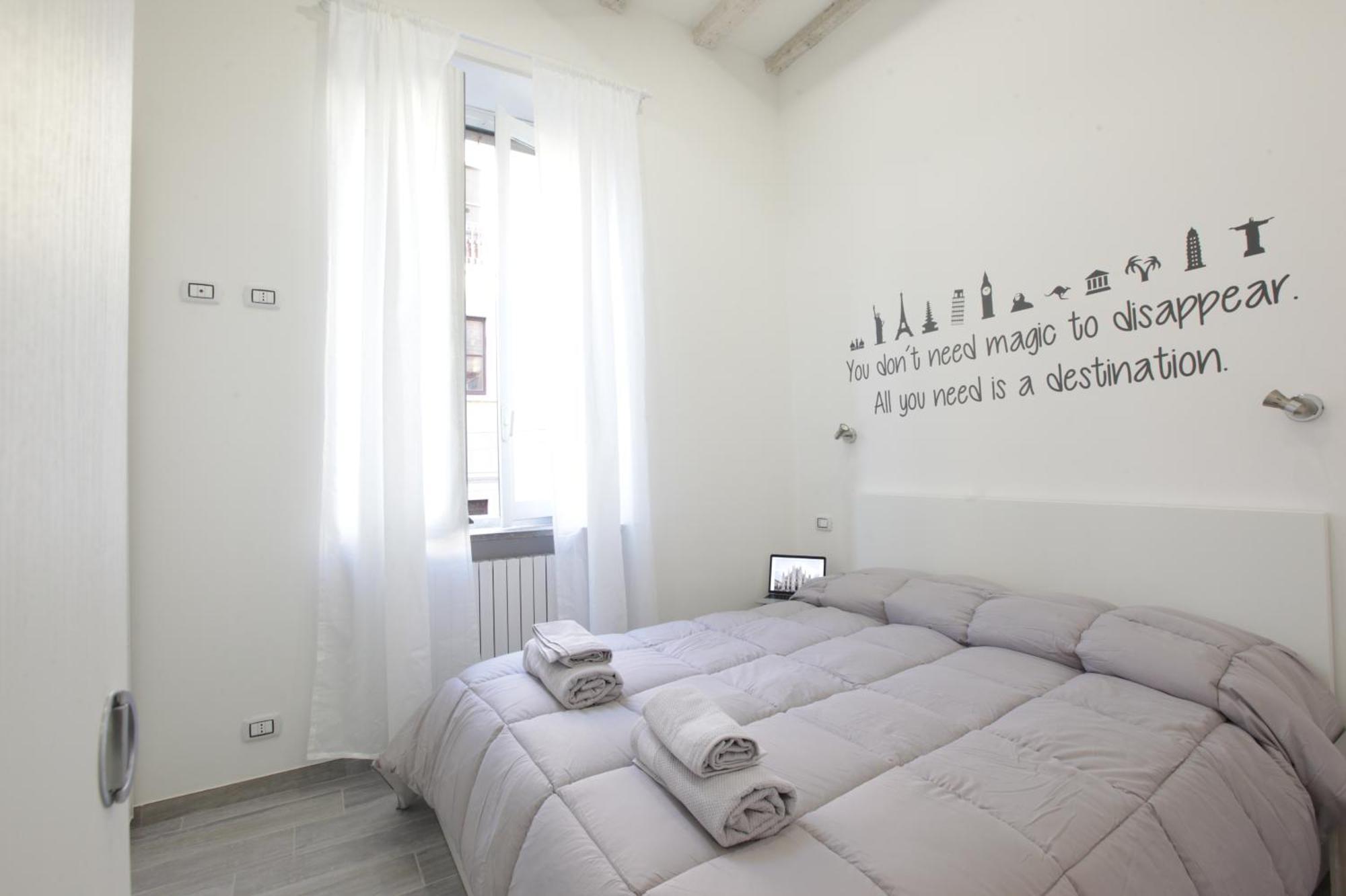 Amazing Apartment In City Center With Balcony Milán Exterior foto